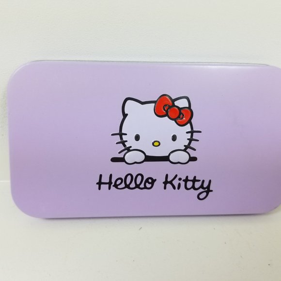 Hello Kitty Girls Brush make up set with purple tin - Picture 5 of 10